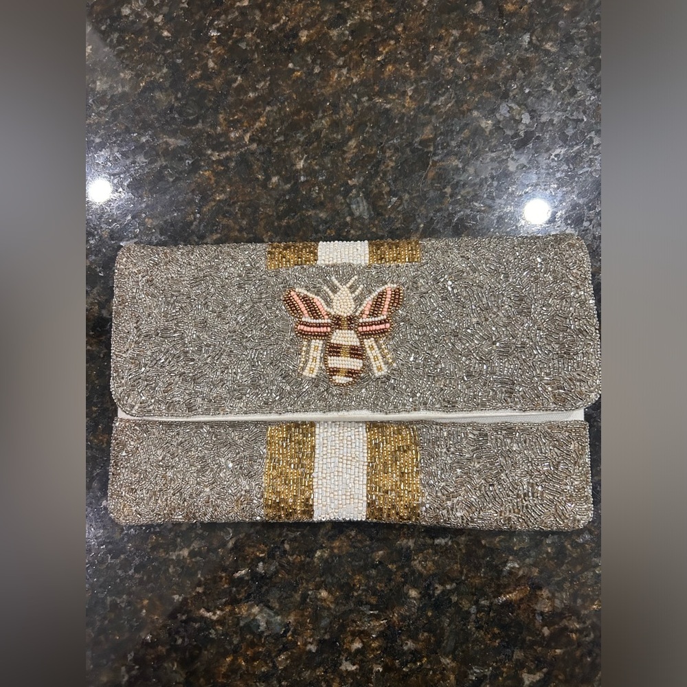 LA CHIC Beaded Bee Clutch